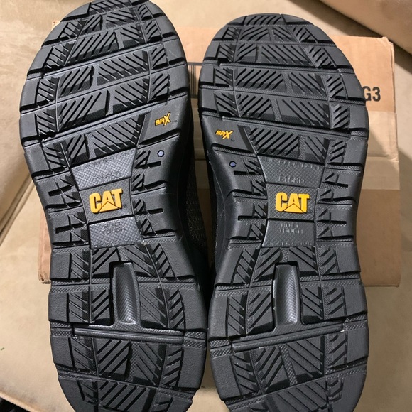 Caterpillar work shoes - Picture 3 of 11